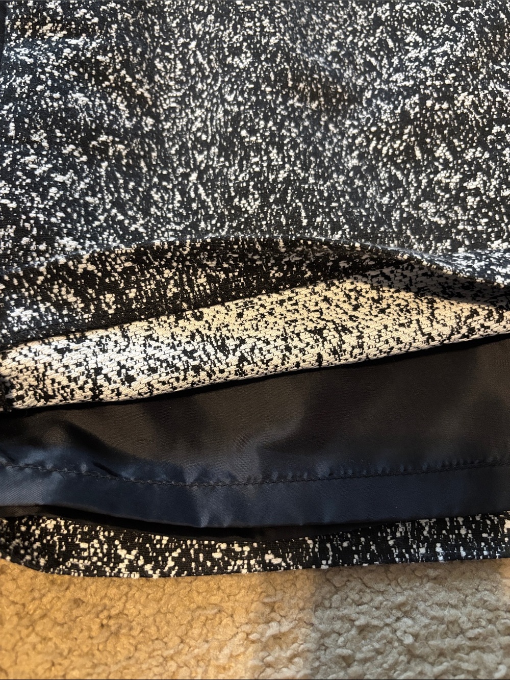 Calvin Klein Sleeveless Black and White Tweed Sheath Dress Size 8 - Picture 3 of 6